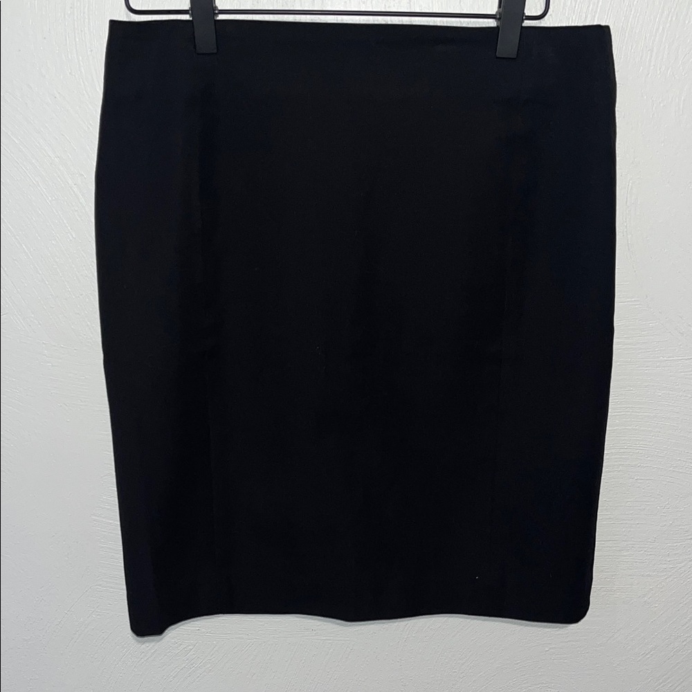 Banana Republic Classic Black Pencil Skirt
